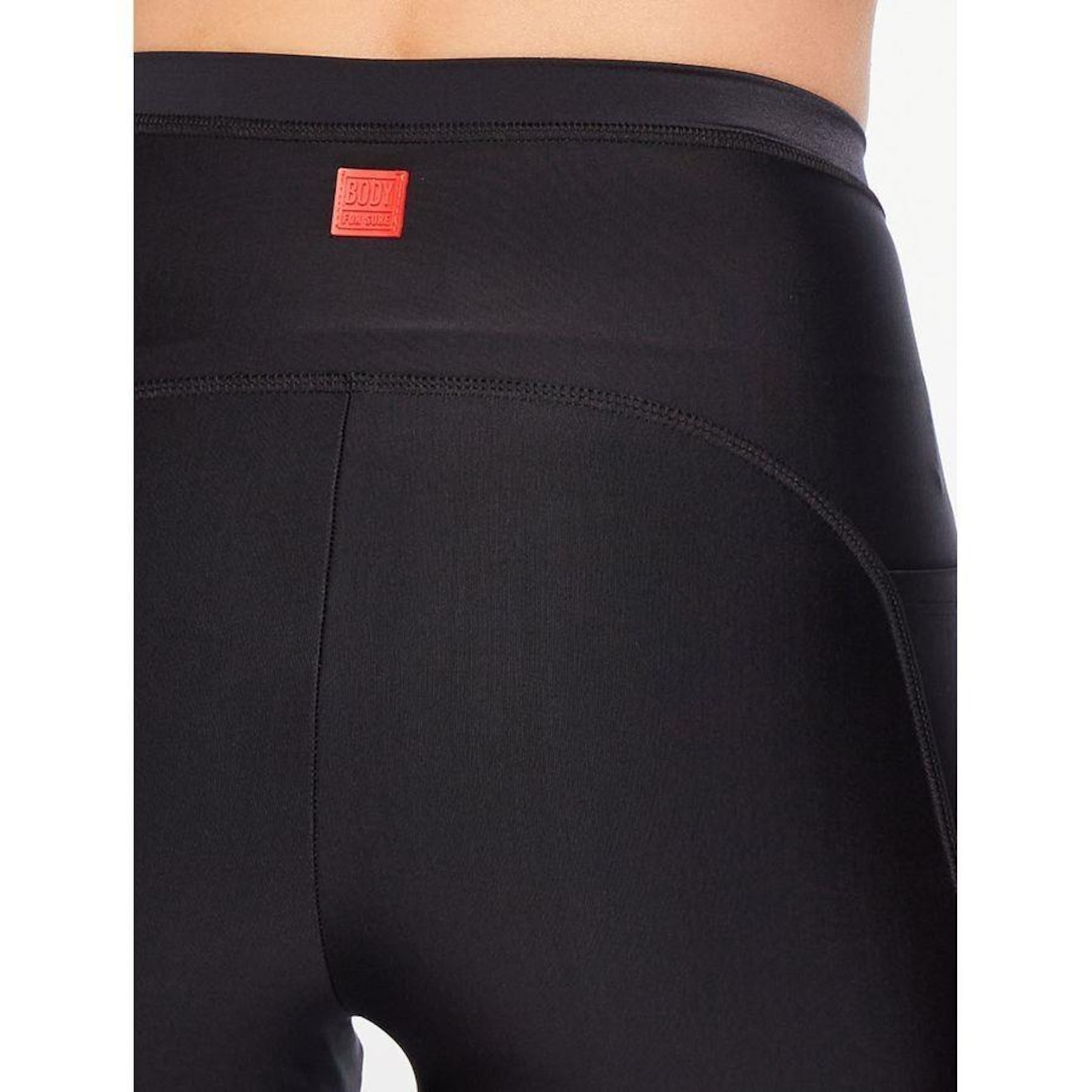 Shorts Bodyforsure Liso 360 - Feminino - Foto 5