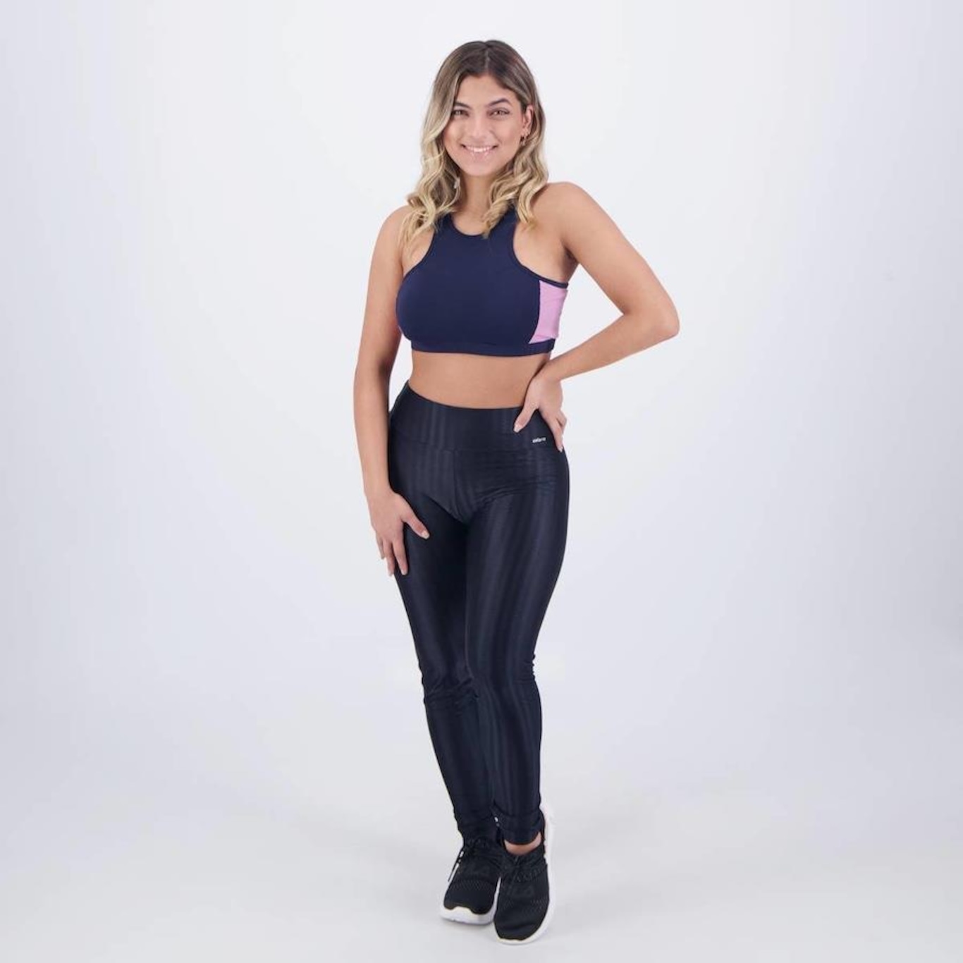 Conjunto Selene: Top Fitness com Bojo + Calça Legging - Feminino - Foto 2