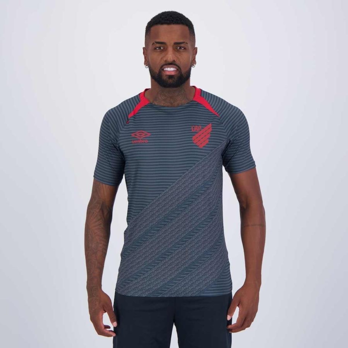 Camisa do Athletico Paranaense 2024 Umbro Aquecimento - Masculina - Foto 1