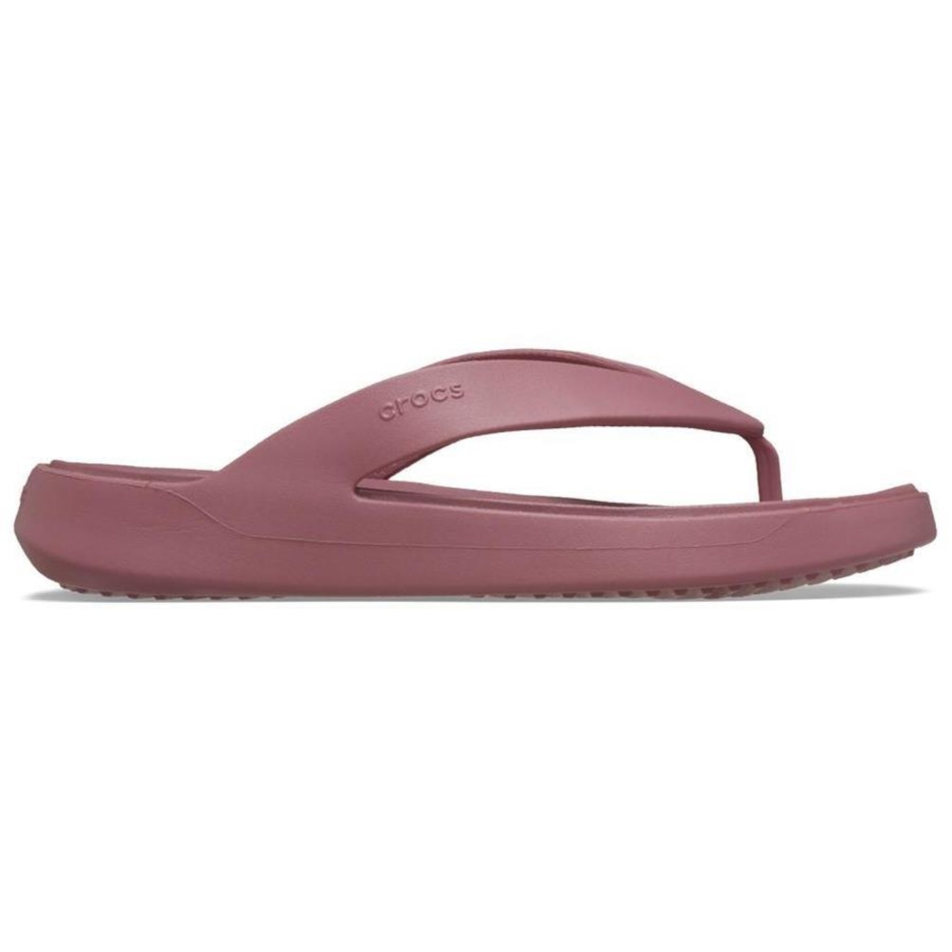 Chinelo Crocs Getaway Flip Cassis - Feminino - Foto 1