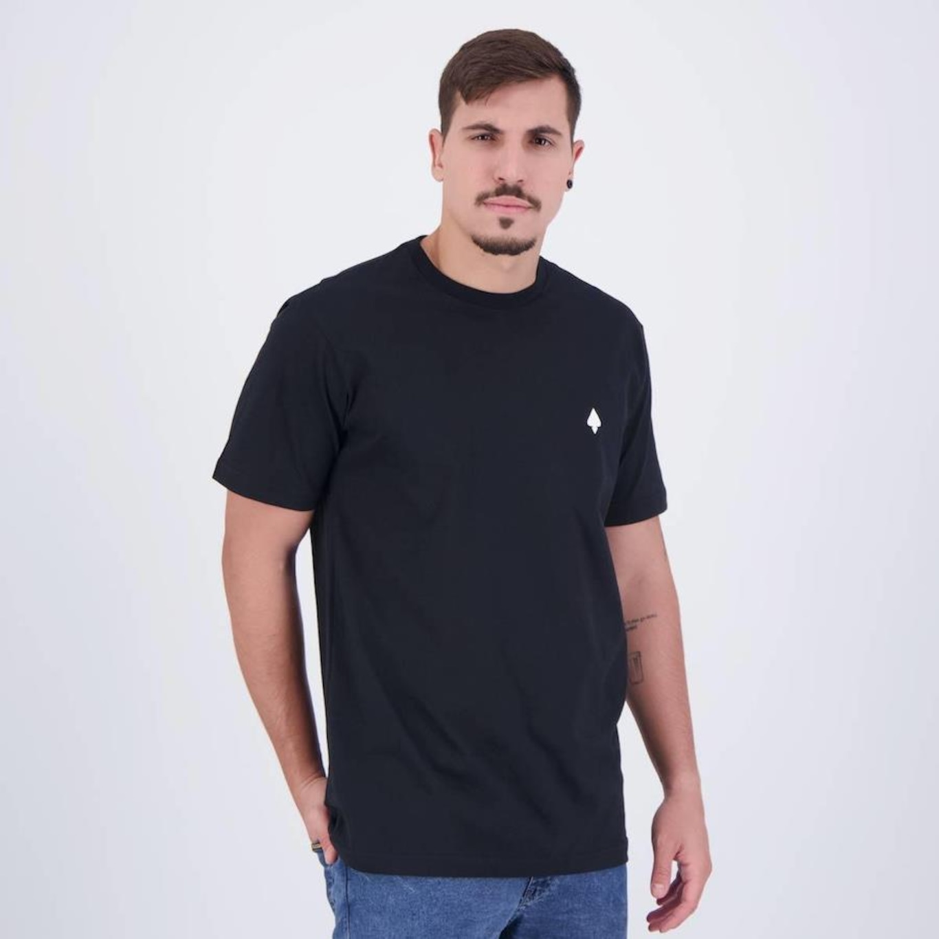 Camiseta Mcd Espada de Espinhos - Masculina - Foto 2