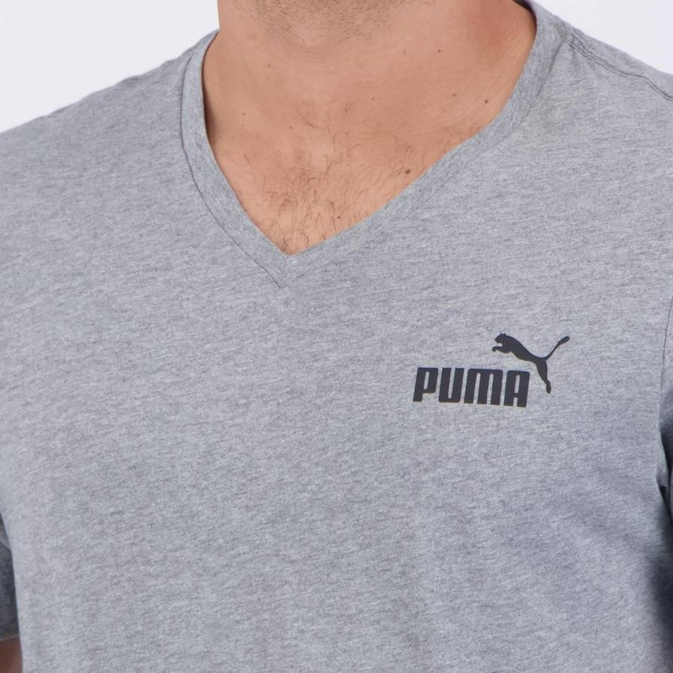 Camiseta Puma Ess V Neck - Masculina - Foto 5