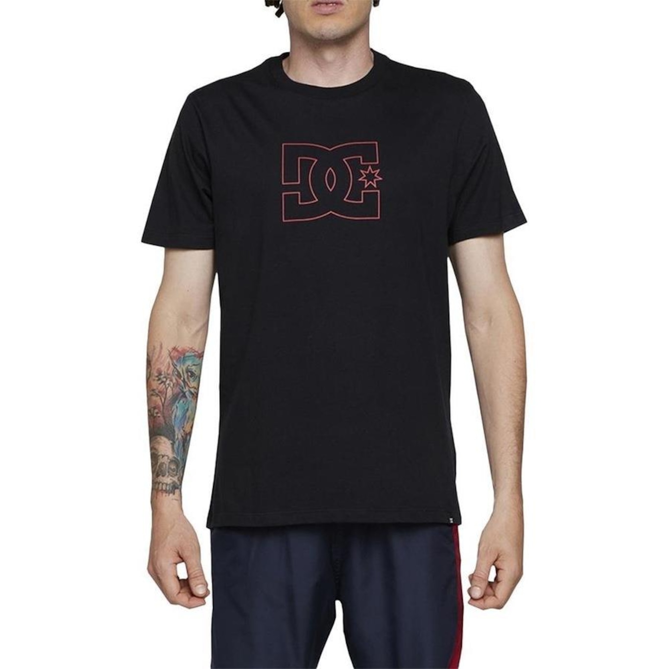 Camiseta Dc Shoes Dc Star Outine Wt24 Masculina Preto - Foto 1