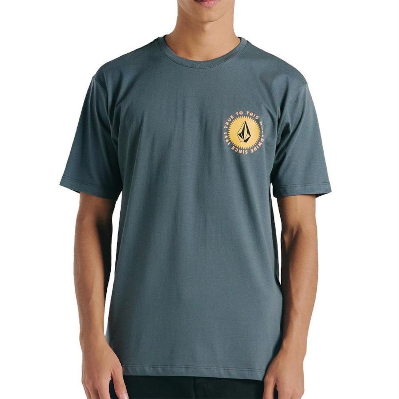 Camiseta Volcom Shaped Up - Masculina - Foto 1