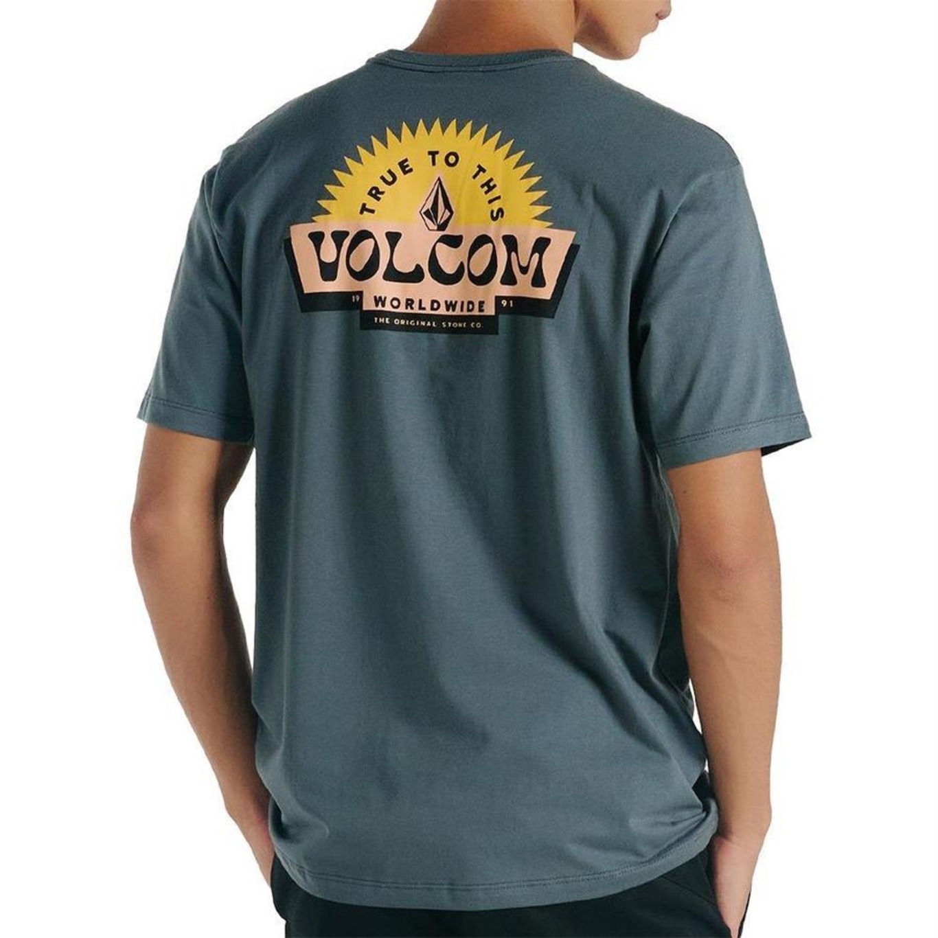 Camiseta Volcom Shaped Up - Masculina - Foto 2