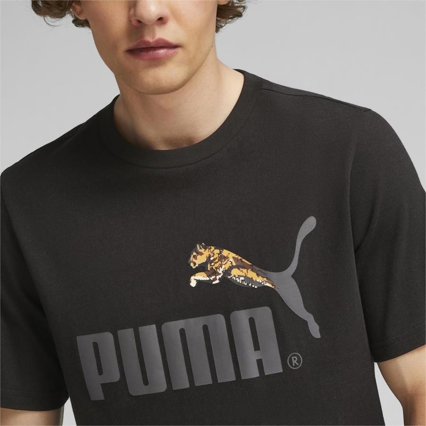 Camiseta Puma Classics No.1 Logo - Unissex - Foto 6