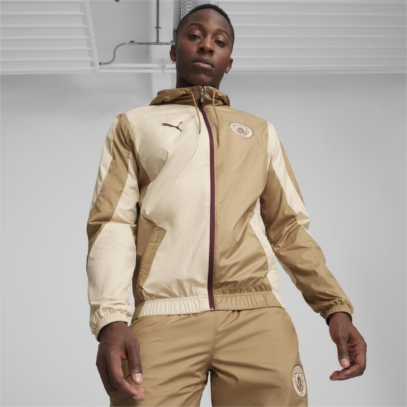 Jaqueta Pré-Jogo Manchester City Puma - Masculina - Foto 1