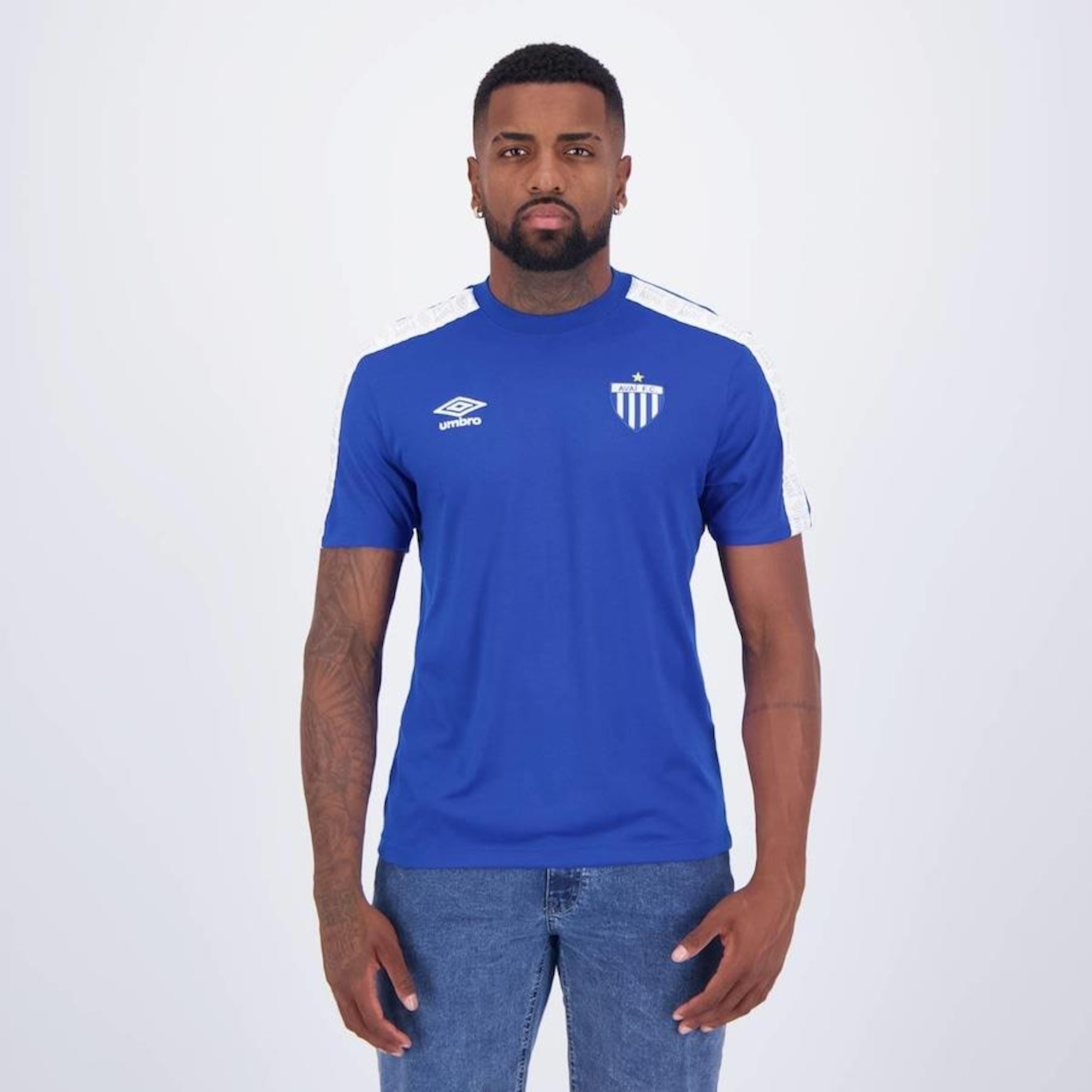 Camisa do Avai Concentracao 2022 Umbro - Masculina - Foto 1