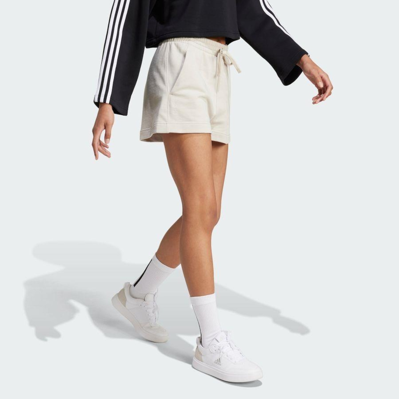 Shorts de Moletinho adidas All Szn - Feminino - Foto 6