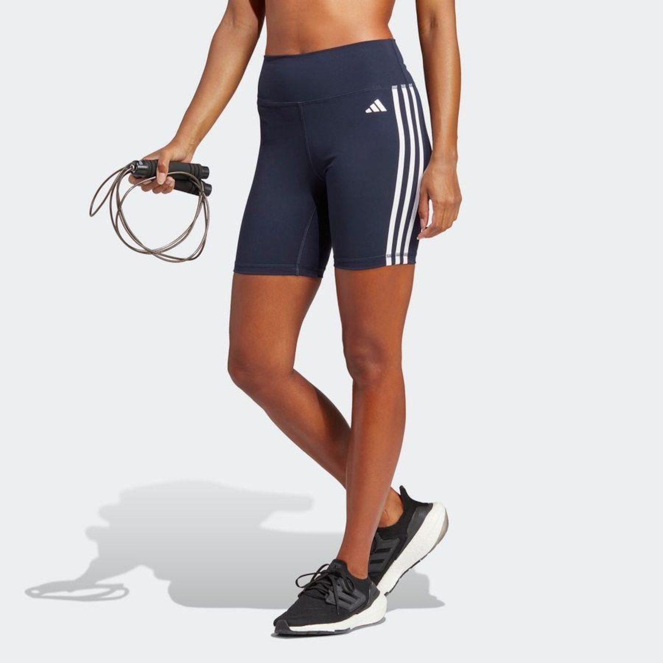 Shorts adidas Te 3S Sho Tig - Feminino - Foto 3