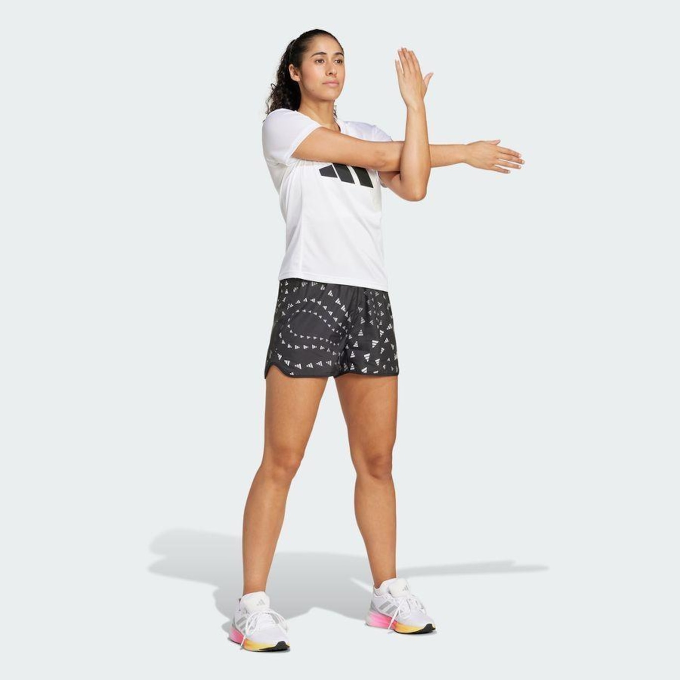 Shorts adidas Run It Aeroready - Feminino - Foto 6