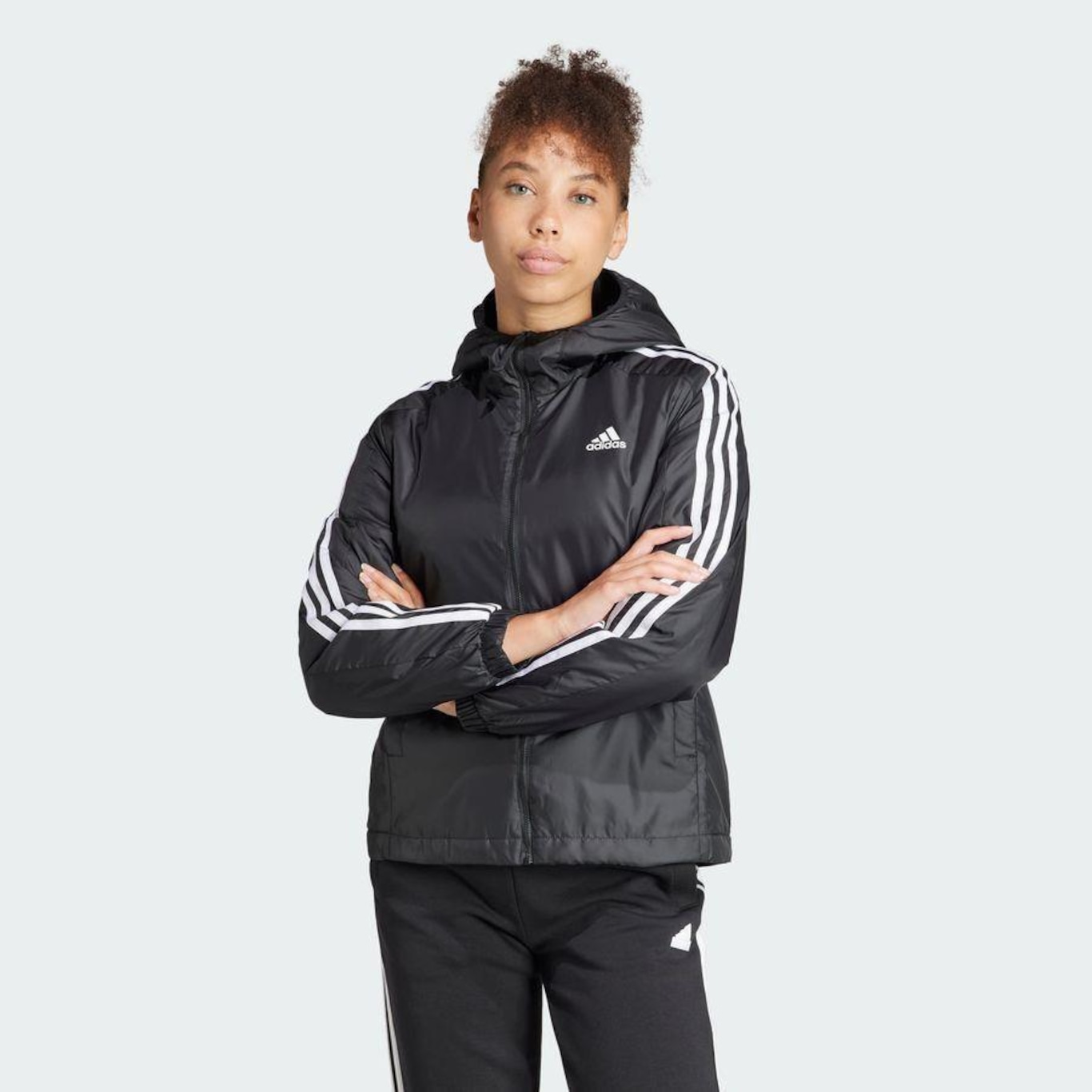 Jaqueta com Capuz adidas Insulated Essentials Três Listras - Feminina - Foto 3