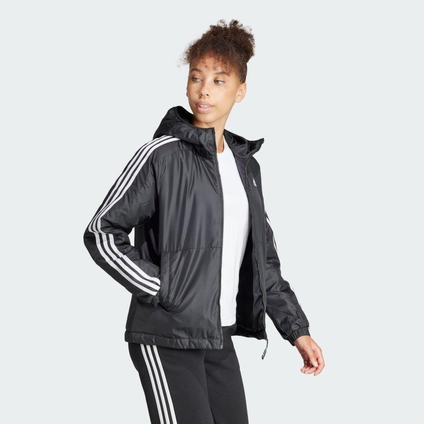 Jaqueta com Capuz adidas Insulated Essentials Três Listras - Feminina - Foto 6