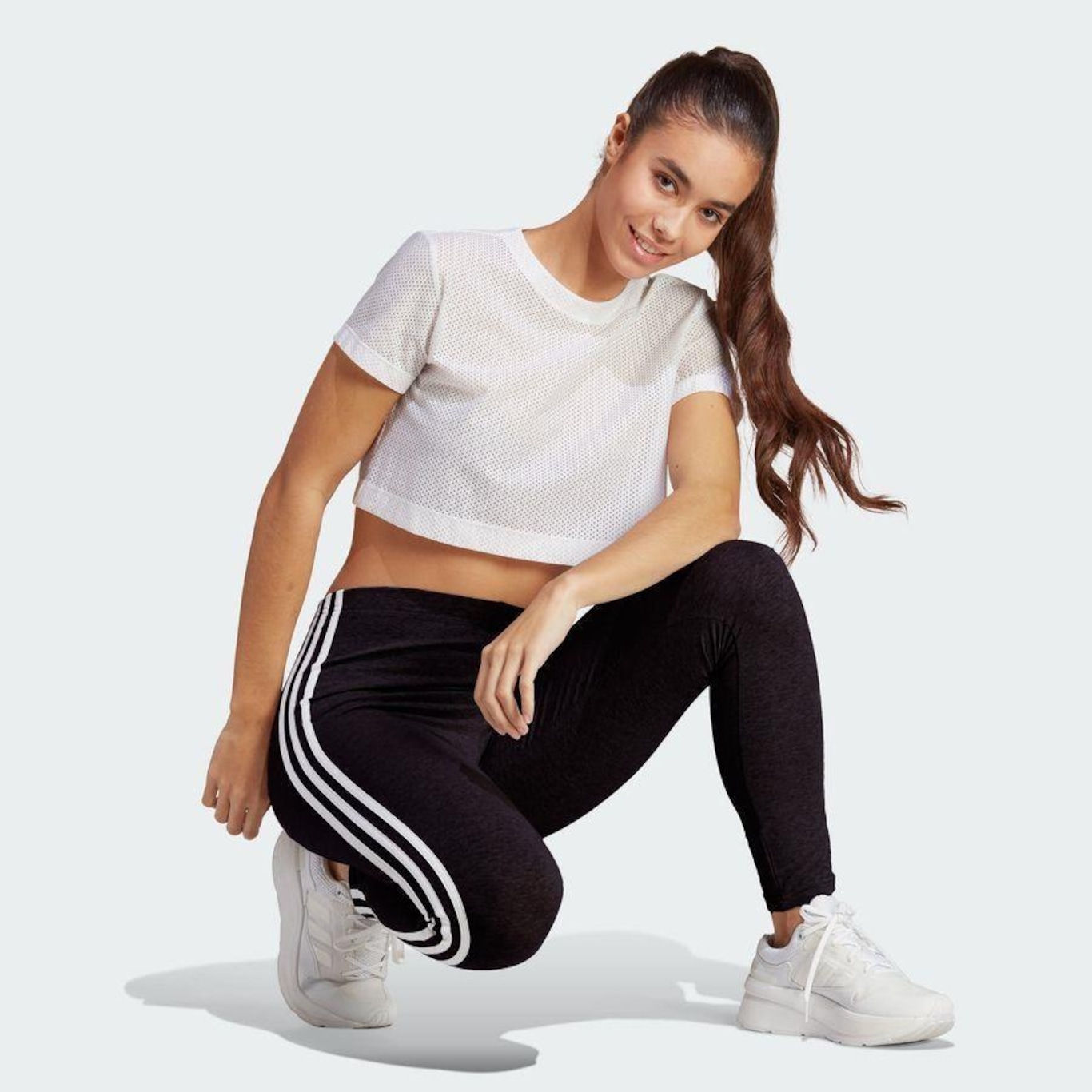 Calça Legging adidas Essentials 3-Stripes - Feminina - Foto 6