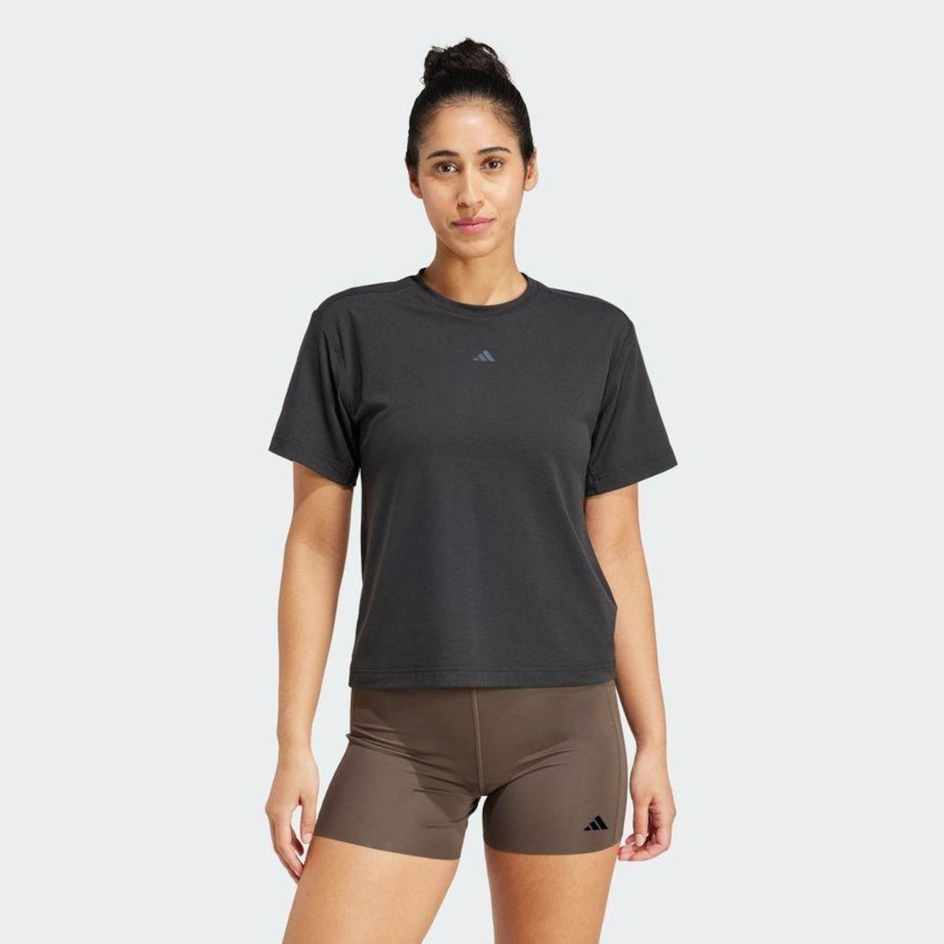 Camiseta adidas Power Back-Cutout Três Listras - Feminina - Foto 3