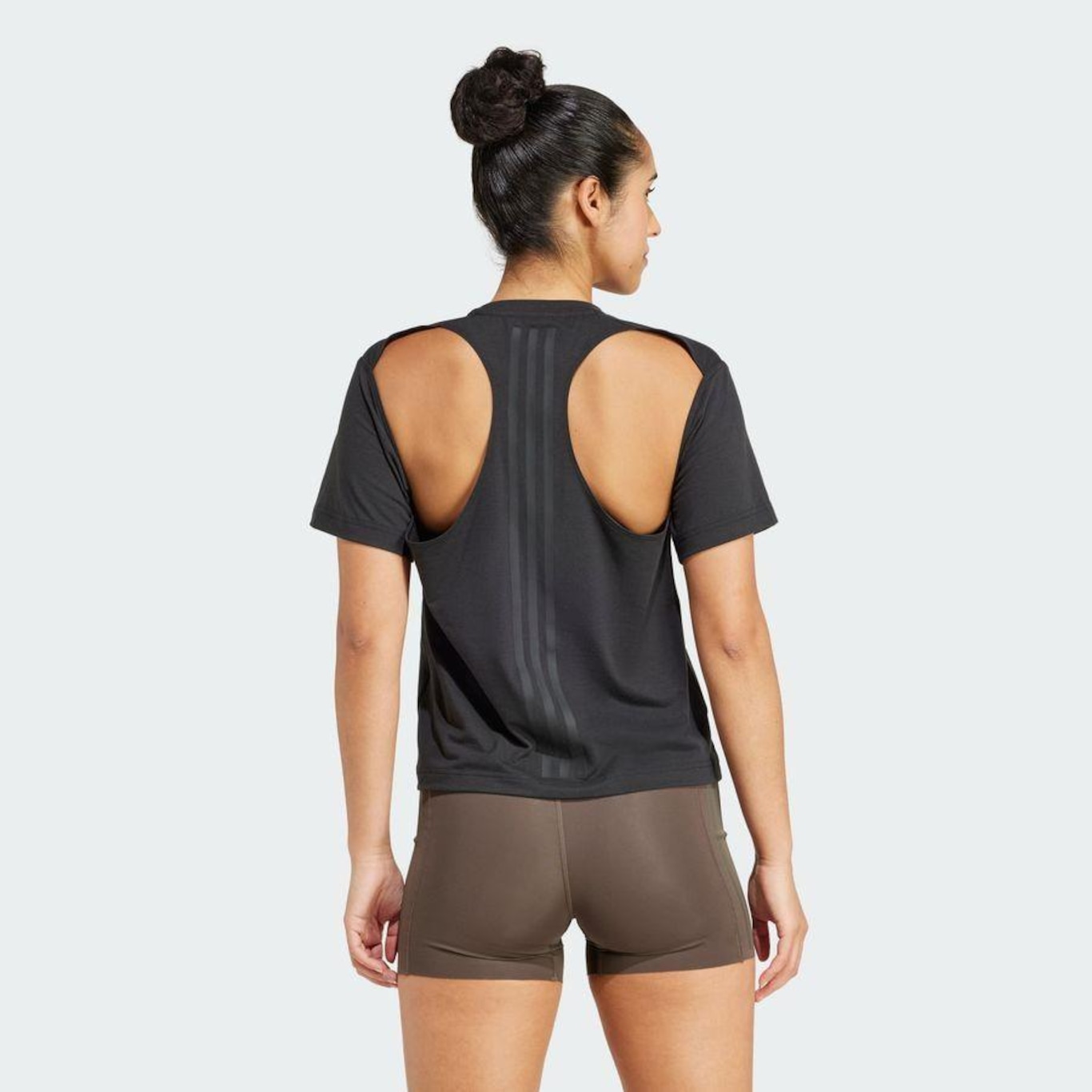 Camiseta adidas Power Back-Cutout Três Listras - Feminina - Foto 5