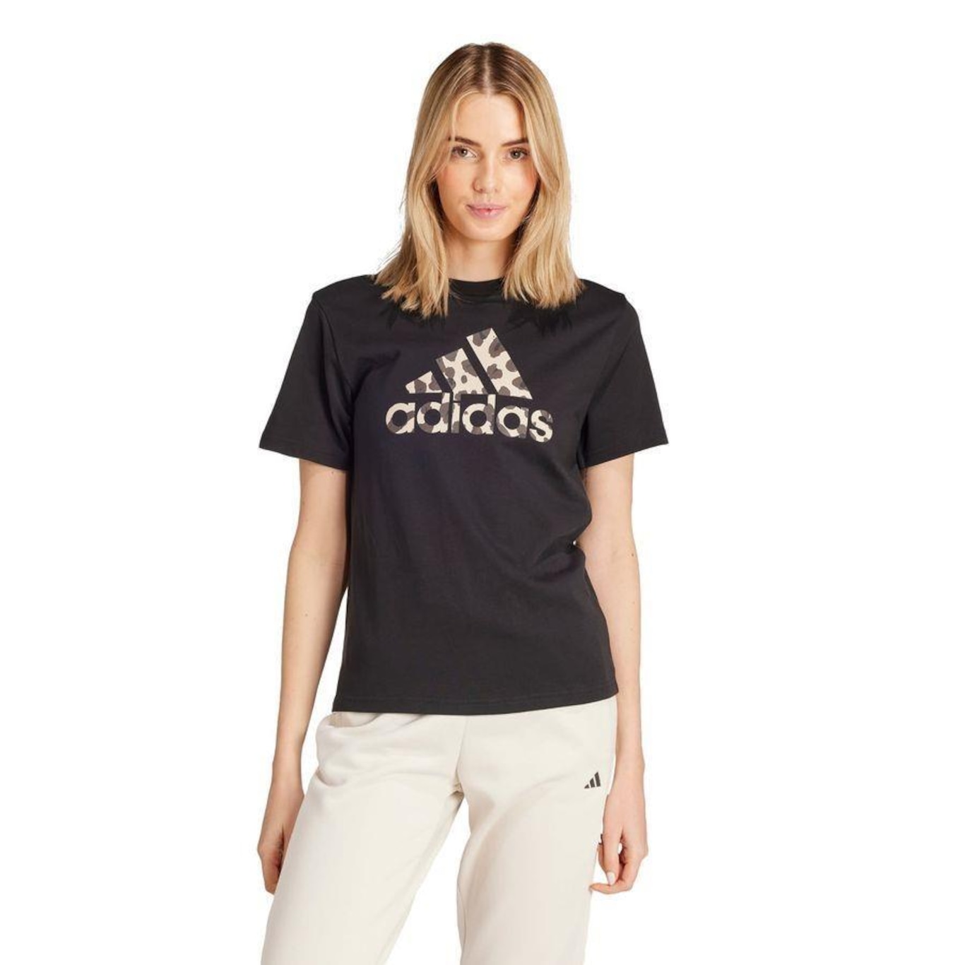 Camiseta adidas Estampada Animal - Feminina - Foto 2