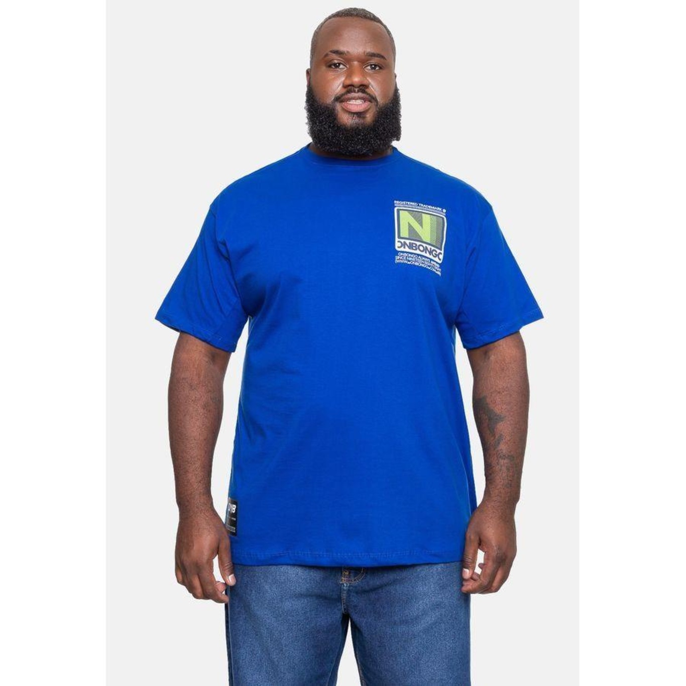 Camiseta Onbongo Plus Size Ahead - Masculina - Foto 4