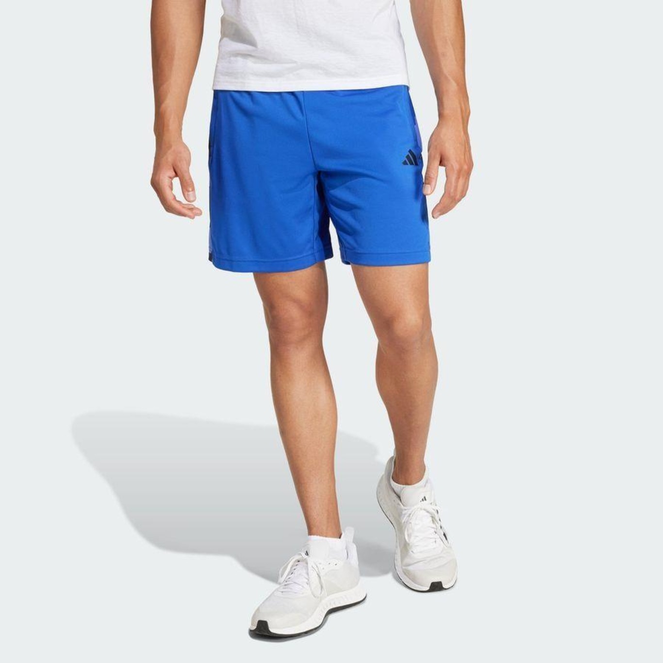 Shorts adidas Treino Camuflado Train Essentials - Masculino - Foto 3