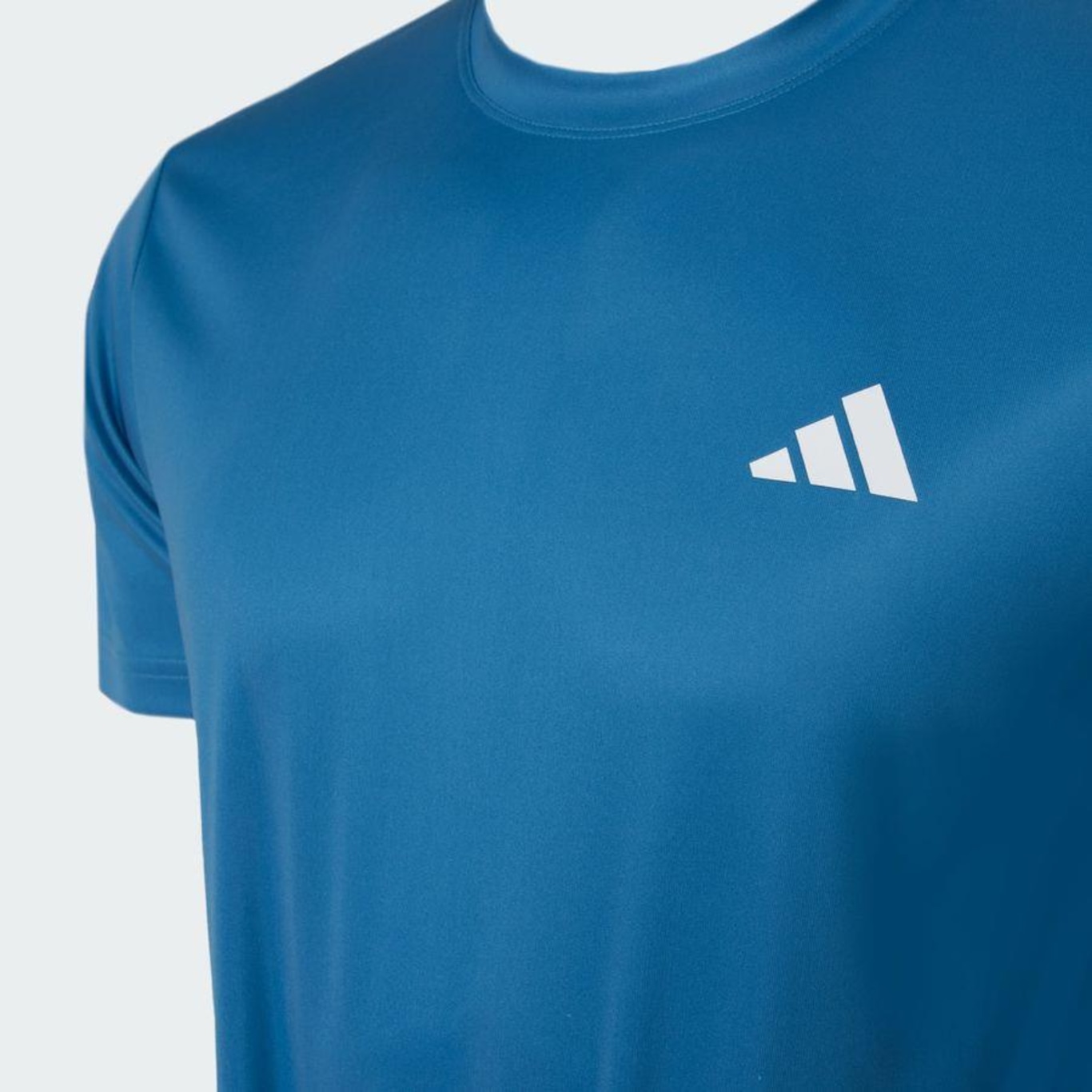 Camiseta Regata adidas Tr Basic Tee - Masculina - Foto 5