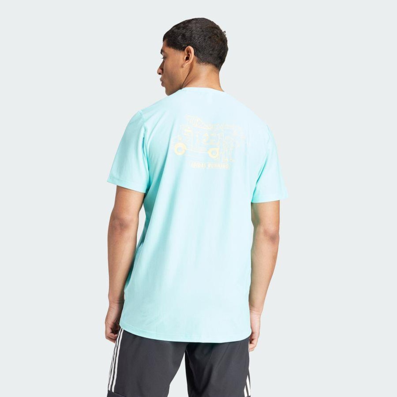 Camiseta adidas Estampada Running Ice Cream - Masculina - Foto 5