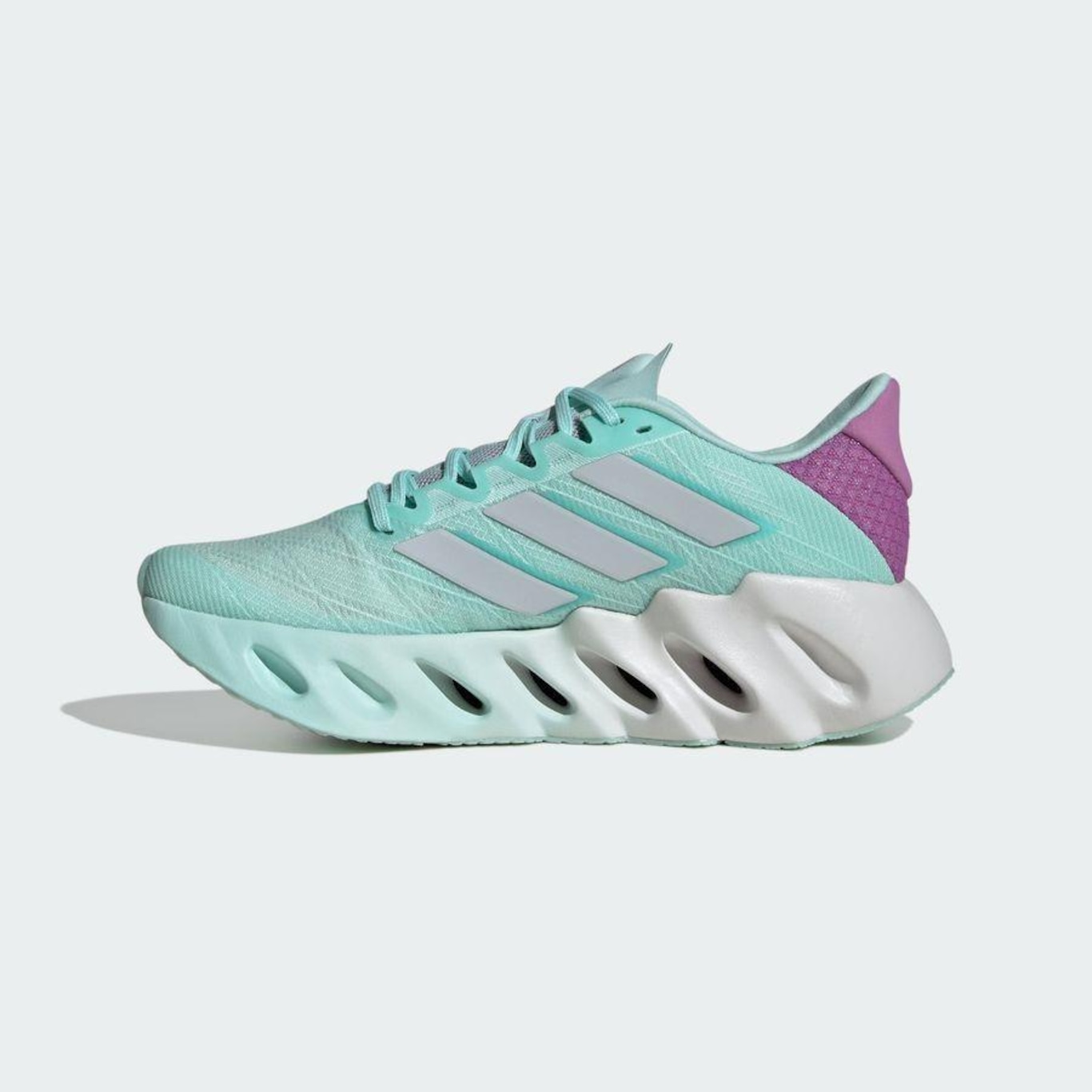 Tênis adidas Switch Fwd 2 - Feminino - Foto 3