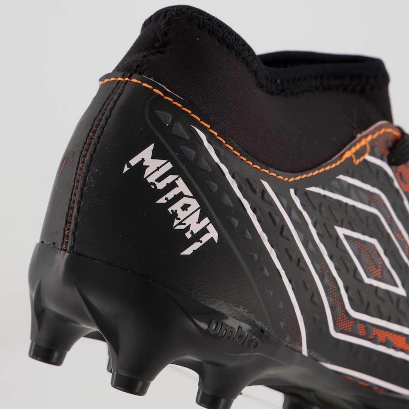 Chuteira de Campo Umbro Mutant - Infantil - Foto 6