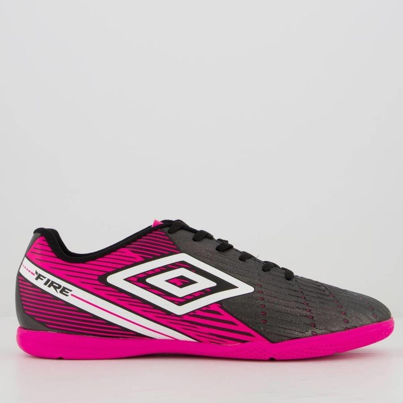 Chuteira Futsal Umbro Fire - Adulto - Foto 1