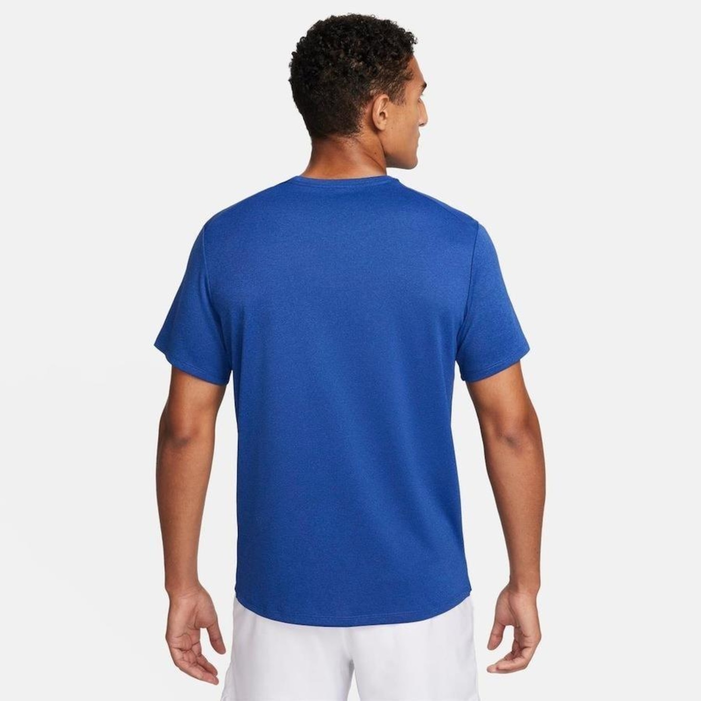 Camiseta Nike Dri-Fit Uv Miller - Masculina - Foto 2