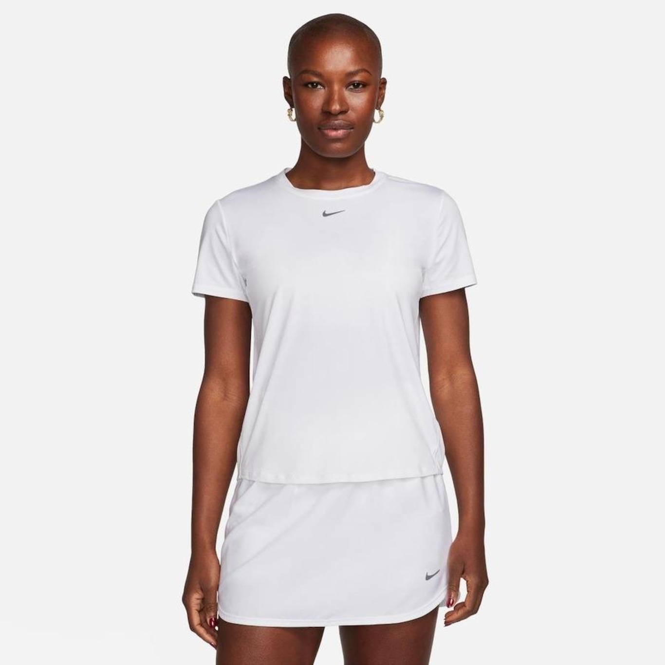 Camiseta Nike Dri-Fit One - Feminina - Foto 1