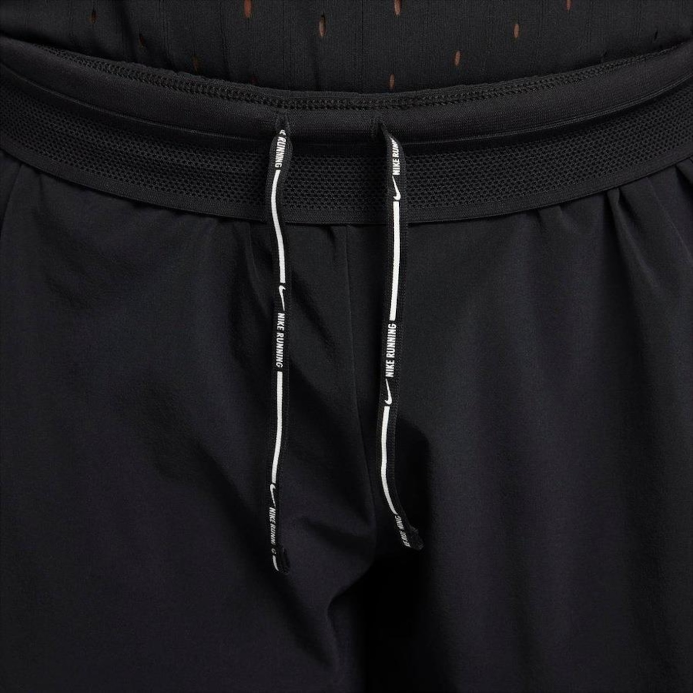 Short Nike Dri-Fit Adv Aeroswift - Feminino - Foto 4