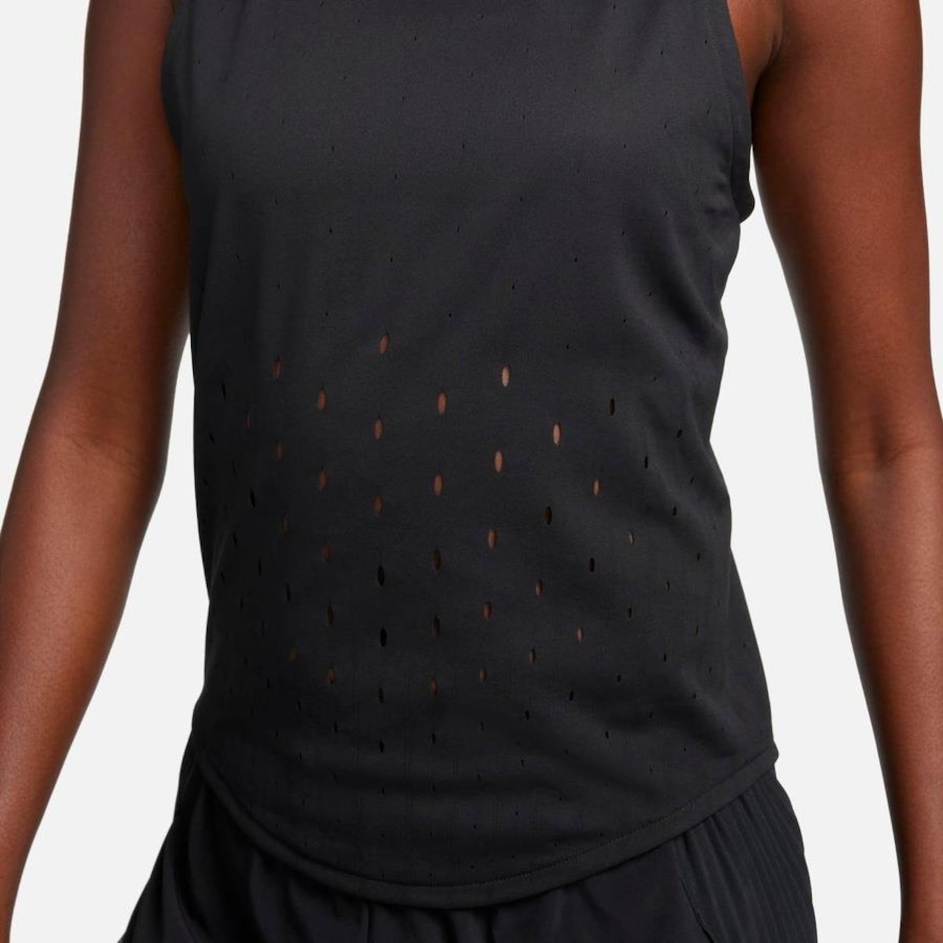 Camiseta Regata Nike Dri-Fit Adv Aeroswift - Feminina - Foto 3