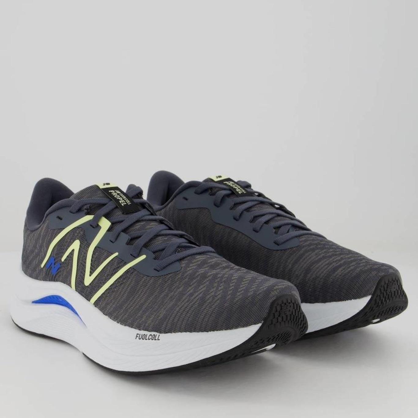 Tênis New Balance Fuelcell Propel V4 - Masculino - Foto 2