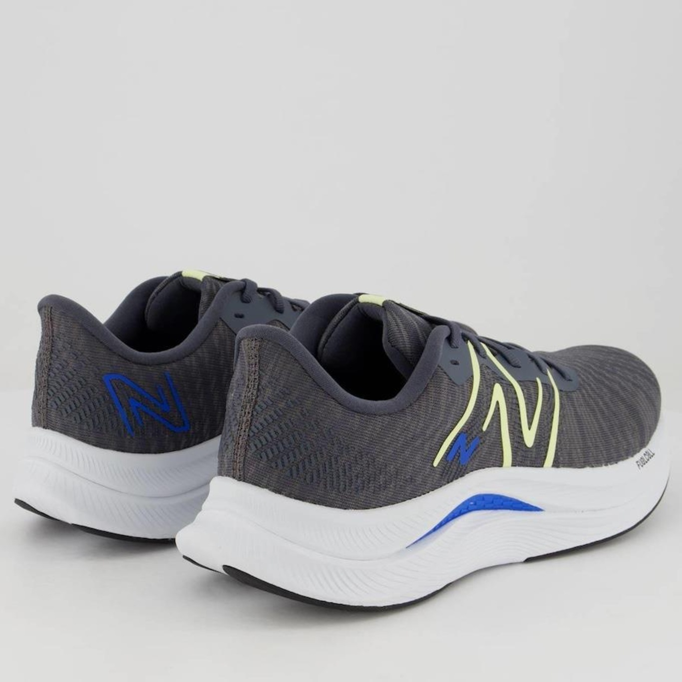 Tênis New Balance Fuelcell Propel V4 - Masculino - Foto 3