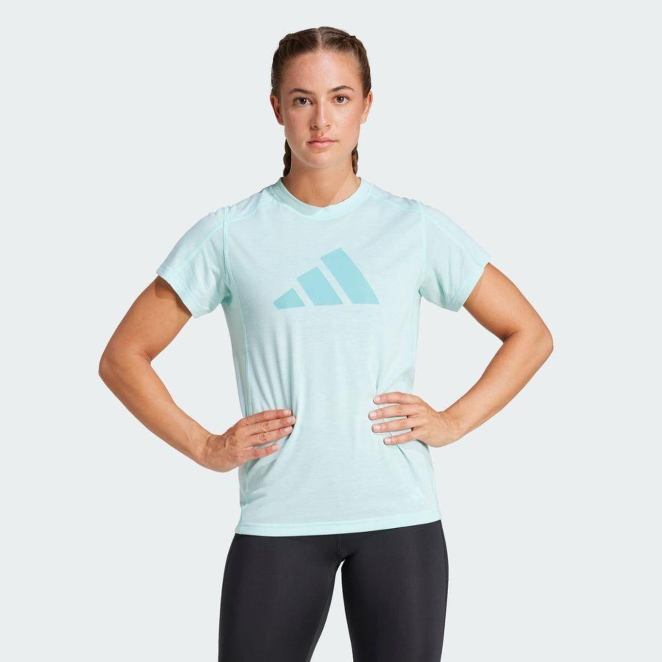 Camiseta de Treino adidas Train Essentials Big Performance Logo - Feminina - Foto 3