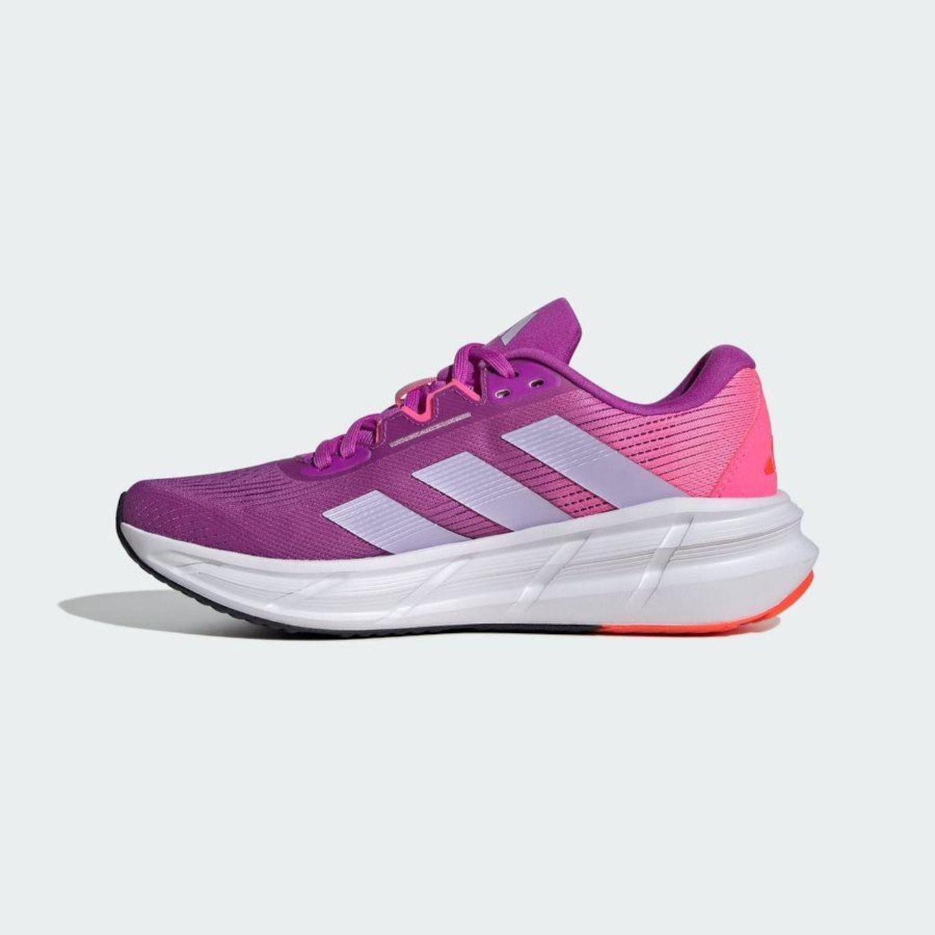 Tênis adidas Questar 3 - Feminino - Foto 3