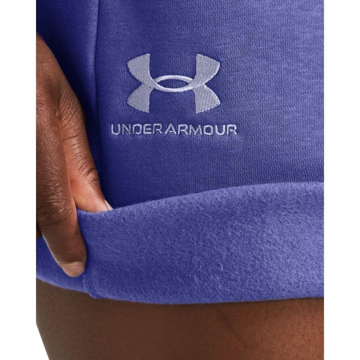 Shorts Under Armour Treino Essential Fleece Relax - Feminino - Foto 3