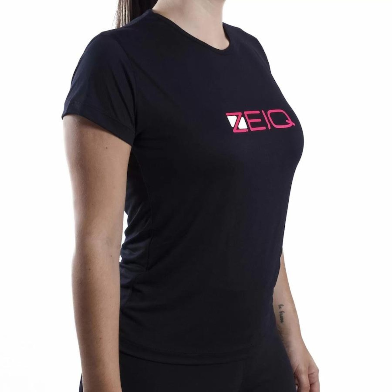 Camiseta Zeiq Baby Look - Feminina - Foto 2