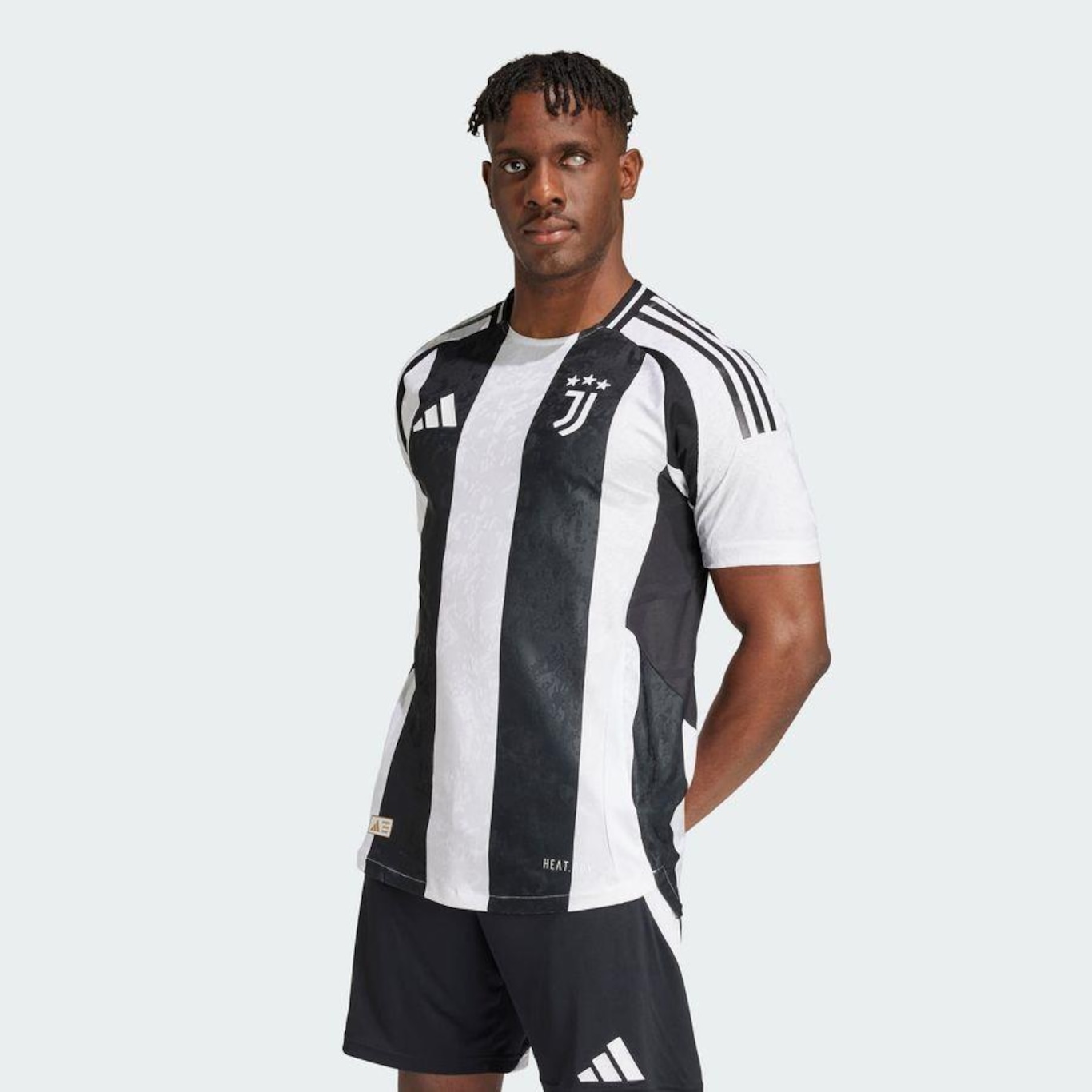 Camisa 1 Juventus 24/25 Authentic adidas - Masculina - Foto 3