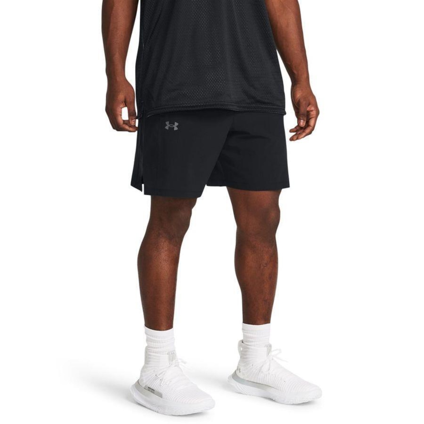 Shorts Under Armour Baseline Woven - Masculino - Foto 1