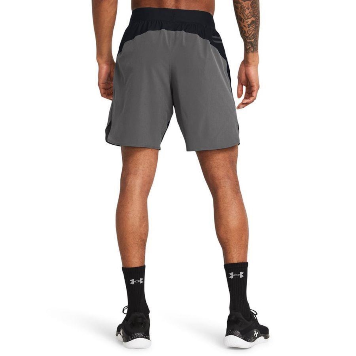 Shorts Under Armour Peak Woven Hybrid - Masculino - Foto 2