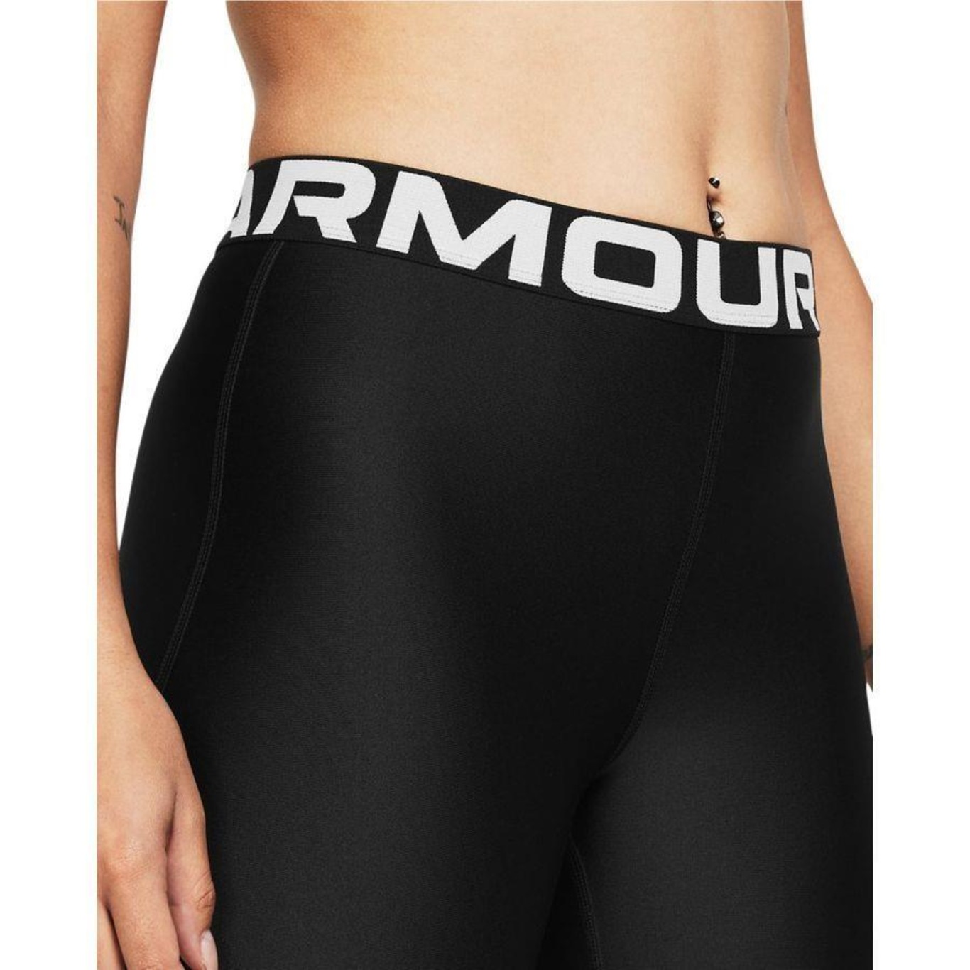 Shorts Under Armour Heatgear Authentics - Feminino - Foto 3