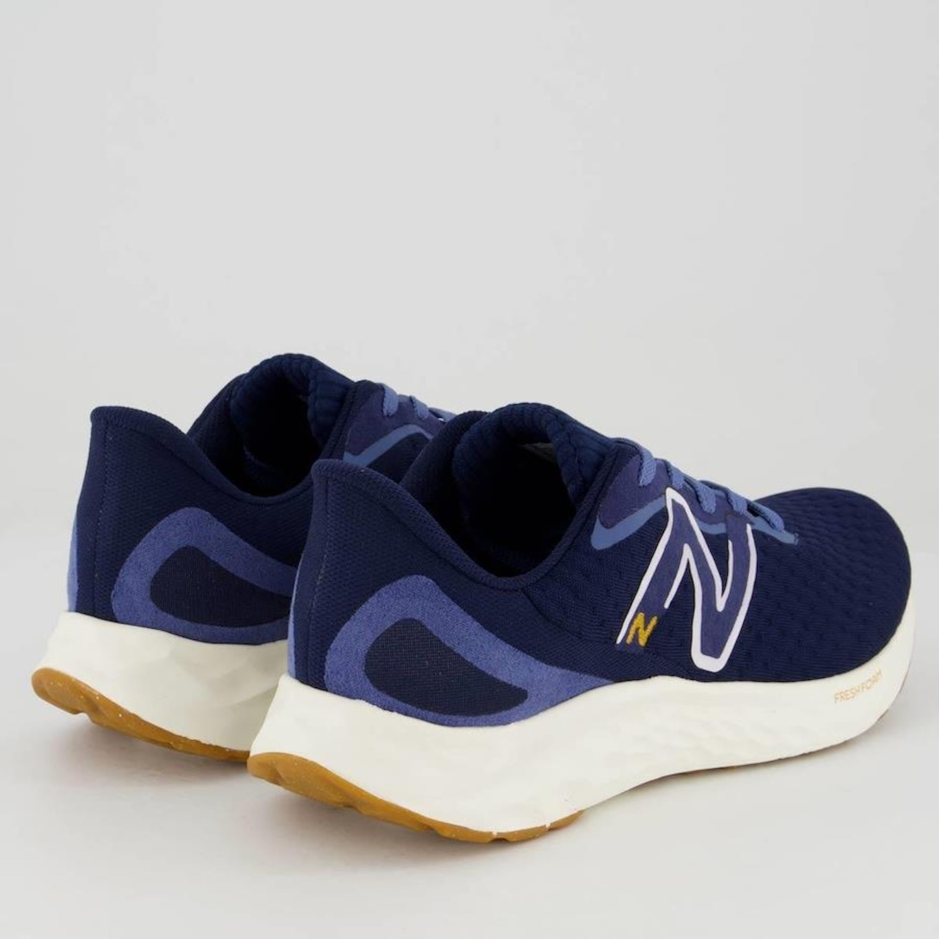 Tênis New Balance Fresh Foam Arishiv4 - Masculino - Foto 3