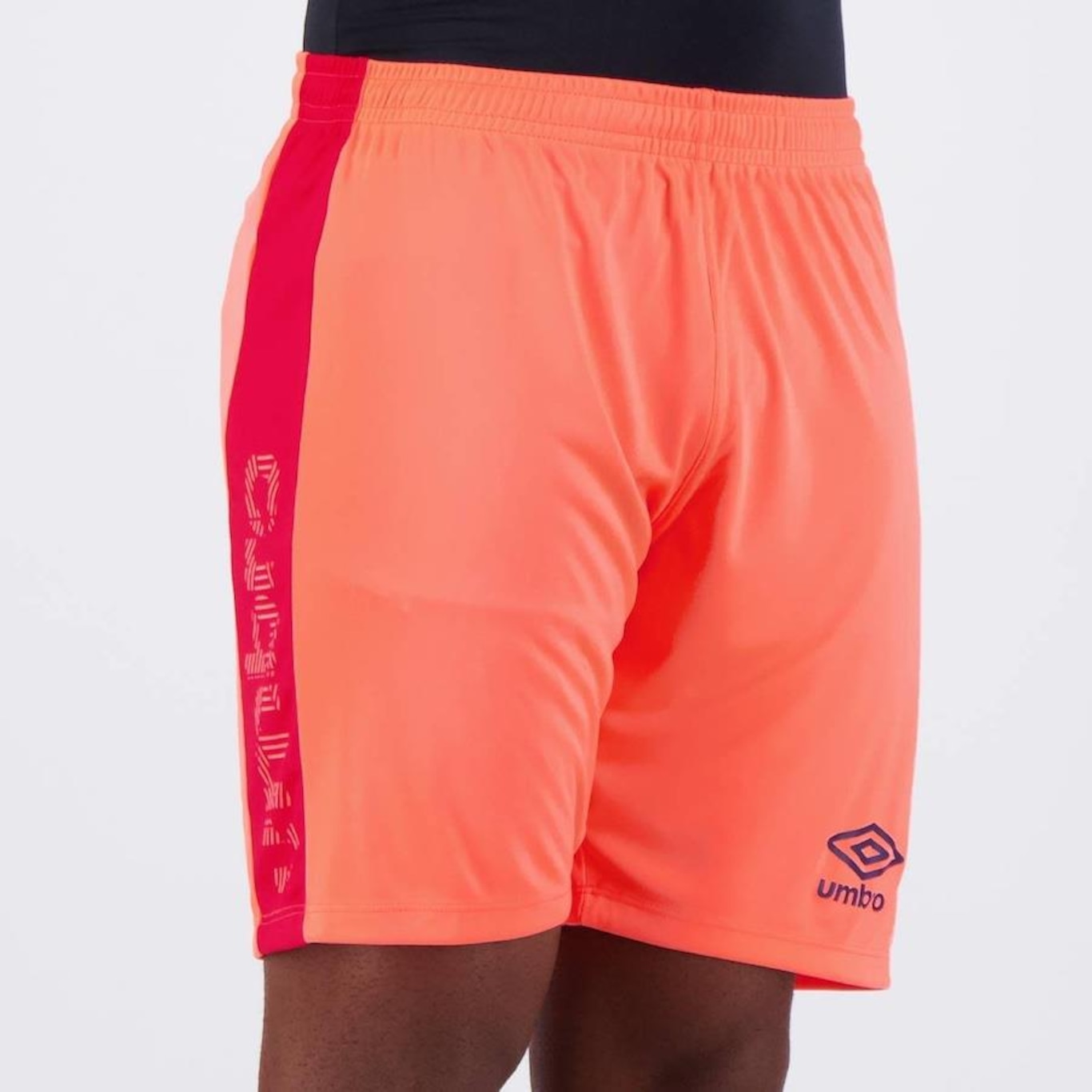 Bermuda Umbro Graphic Letter - Masculina - Foto 2