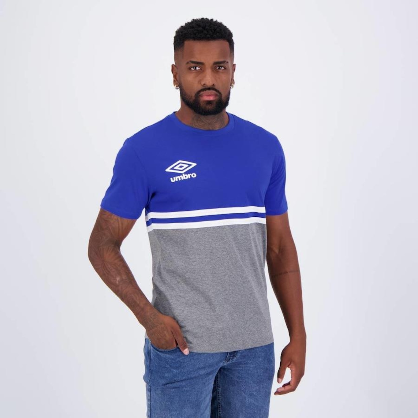 Camiseta Umbro Twr Block - Masculina - Foto 2