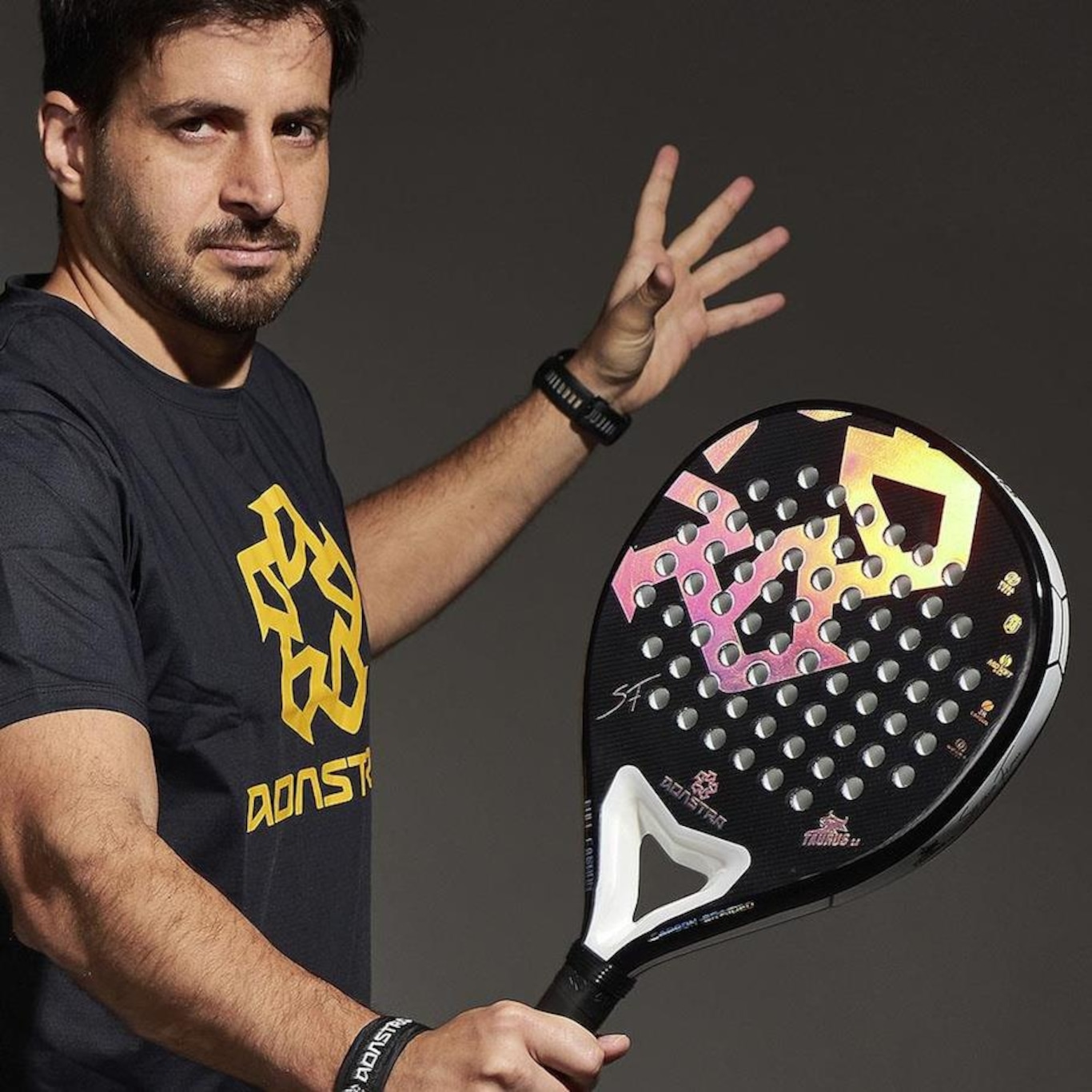 Raquete Padel Adastra Taurus 2.0 Carbono 3K Stefano Flores - Foto 2