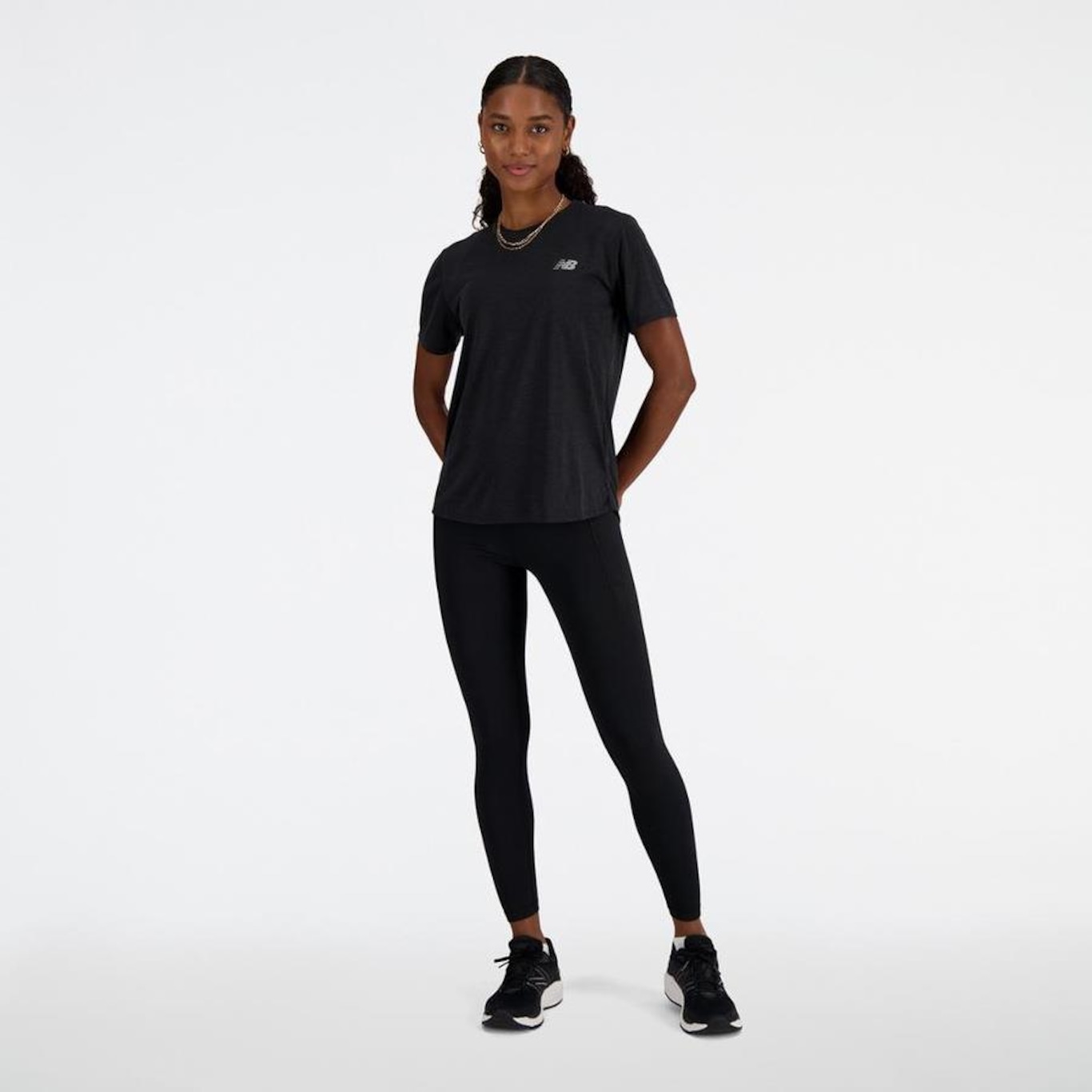 Camiseta New Balance Athletics Run - Feminina - Foto 4