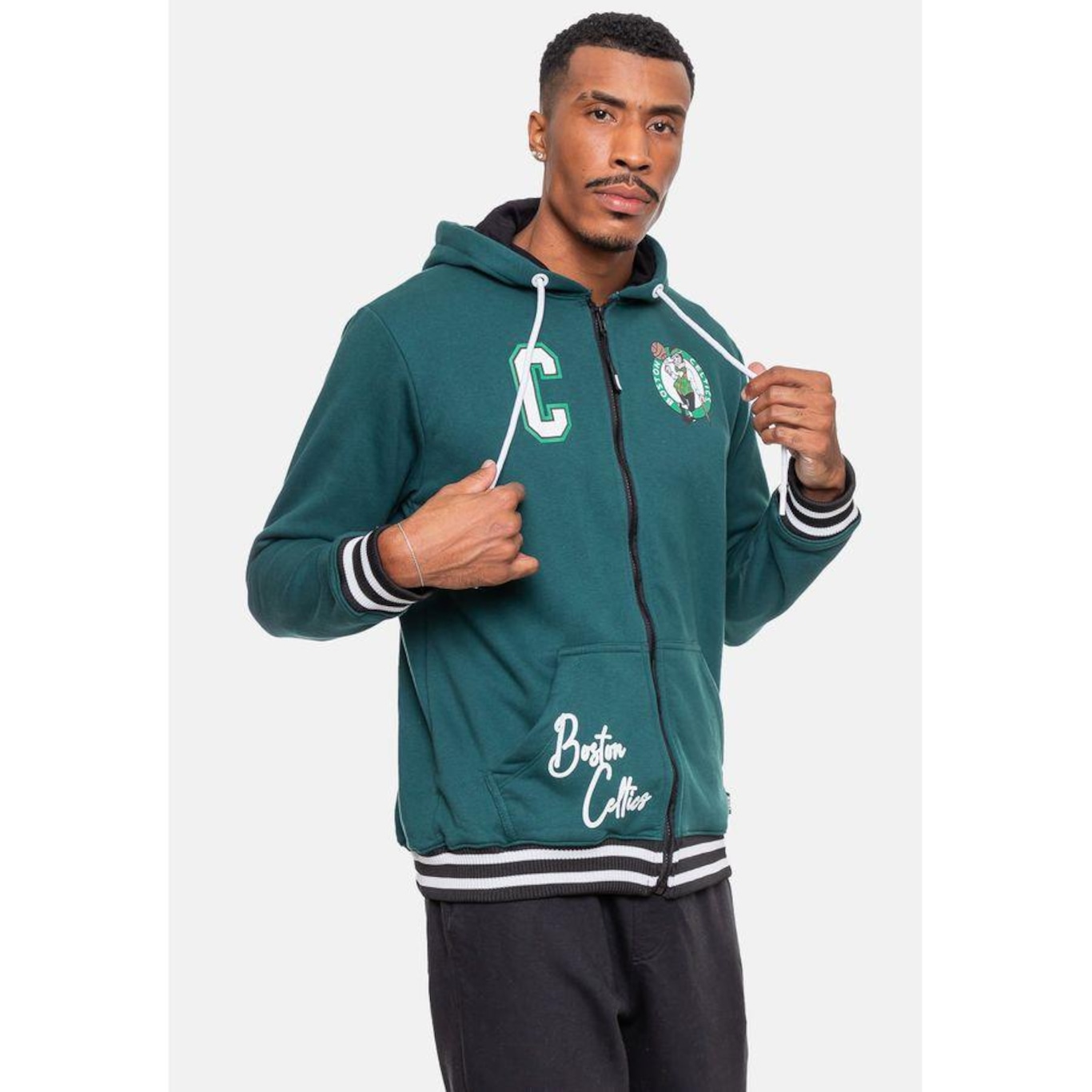 Blusão de Moletom com Capuz Nba Street Soul Boston Celtics - Masculino - Foto 4