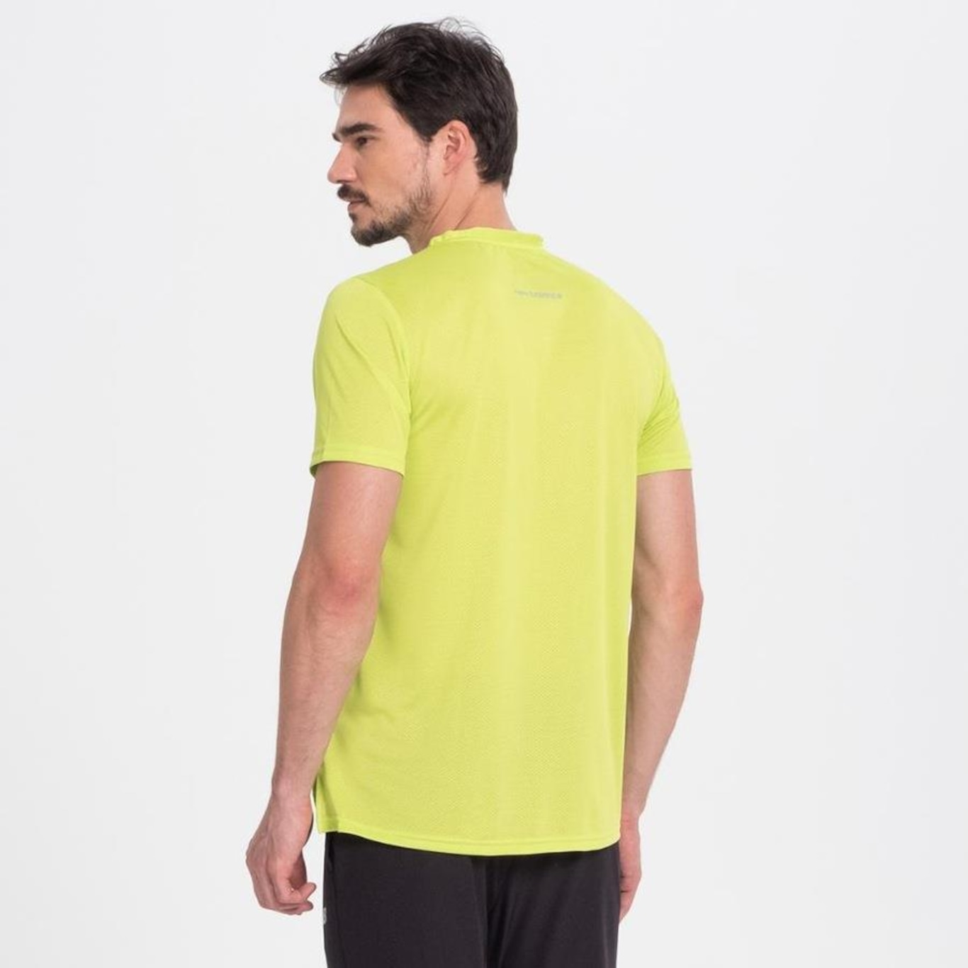 Camiseta New Balance Accelerate - Masculina - Foto 3