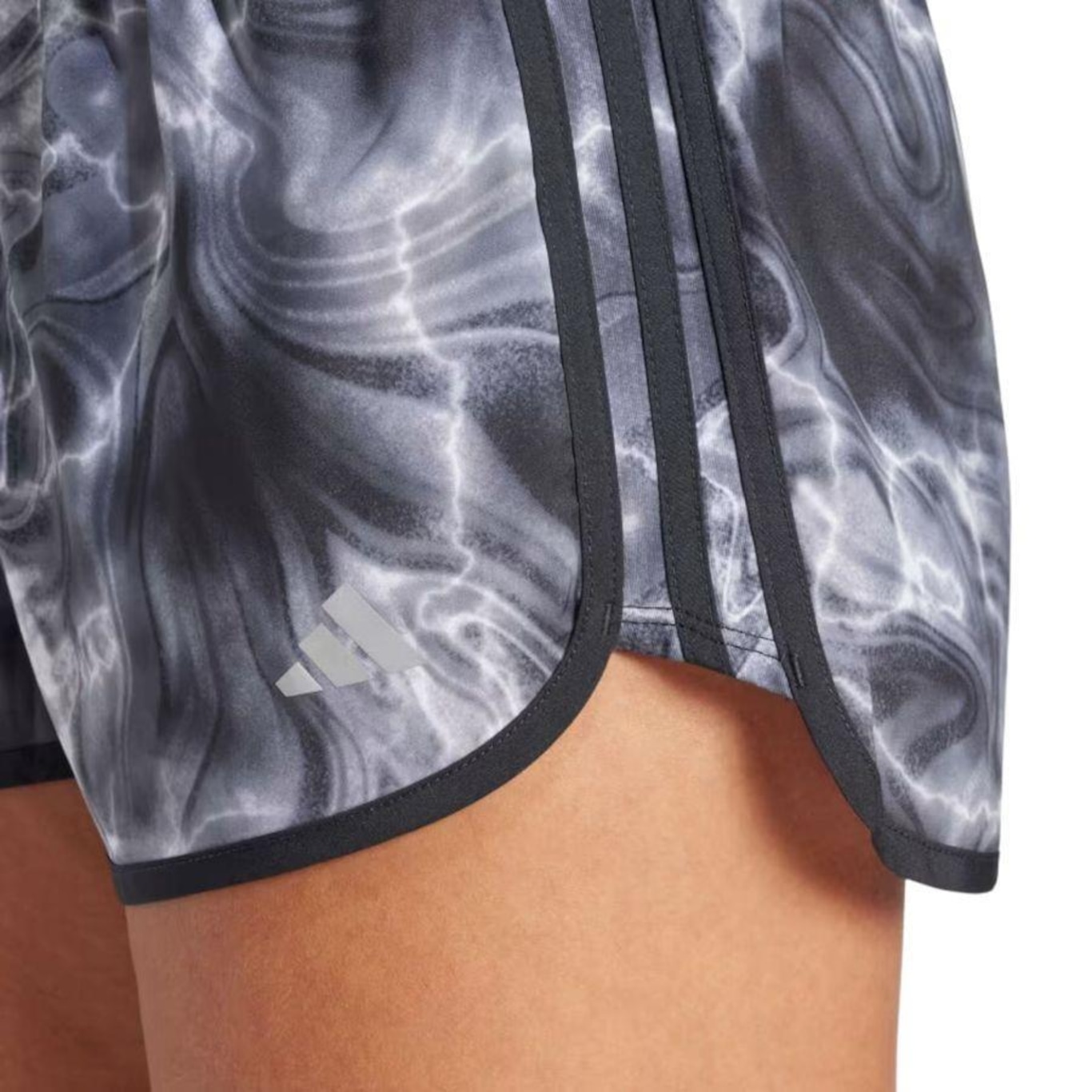 Short adidas Marathon Print - Feminino - Foto 4